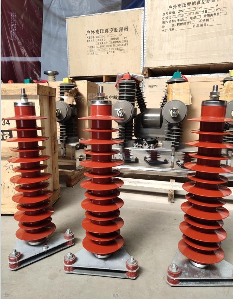 復(fù)合硅膠電站型氧化鋅避雷器HY5WZ5-11/34與防雷箱的協(xié)同應(yīng)用